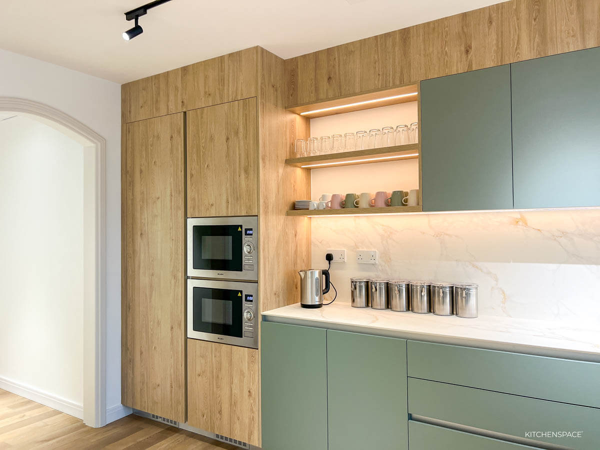 Contemporary Breakout Pantry